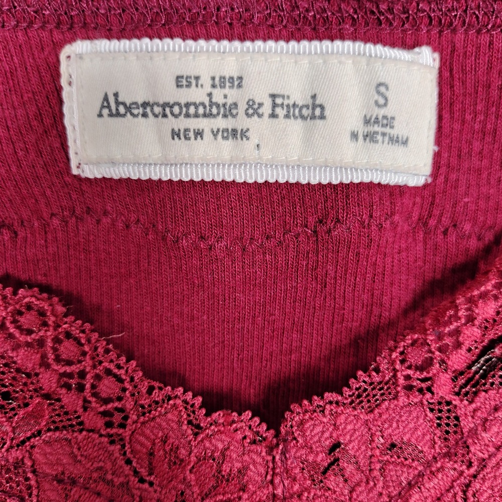 Abercrombie & Fitch Burgundy Ribbed Lace Trim Cami Top Red Small - Picture 2 of 10